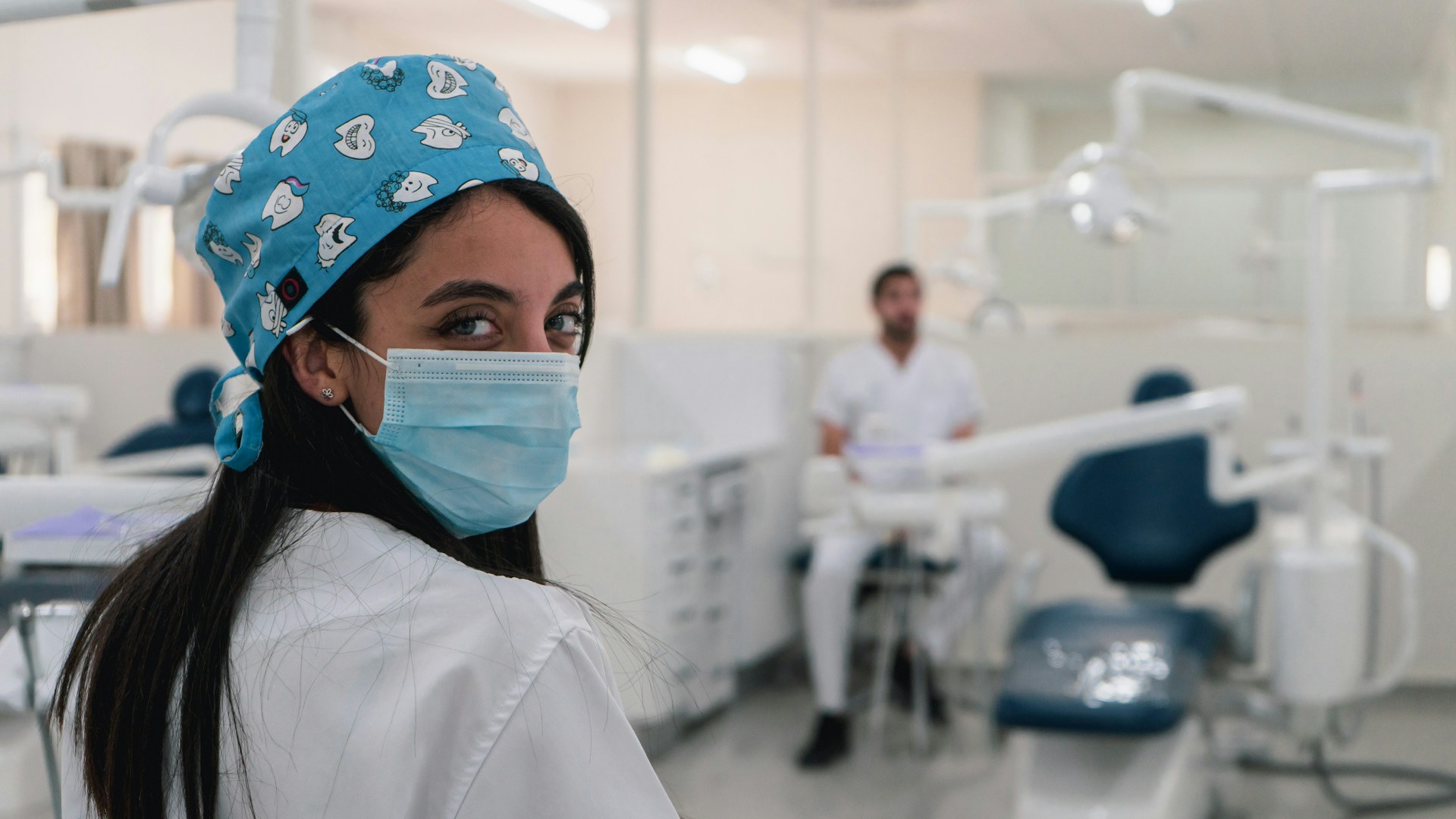 Dentist